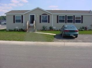 8316 Hidden Holw, Fenton, MI 48430
