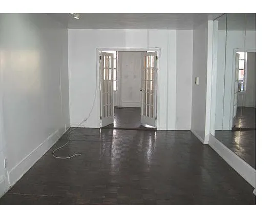 Rented by HF International Realty Ltd | media 19