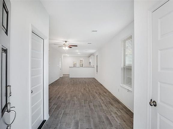4th image of 22355 Auburn Cabin Ln