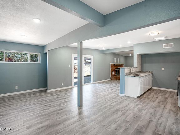 4th image of 5201 Prince Edward Ave