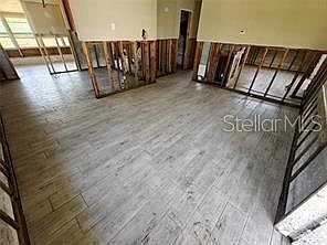 5th image of 190 Danforth Dr