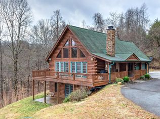 169 Shanghai Way Ln, La Follette, TN 37766