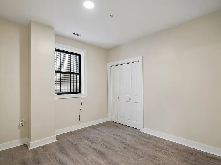 1507 N 17th St #1 — Photo 5