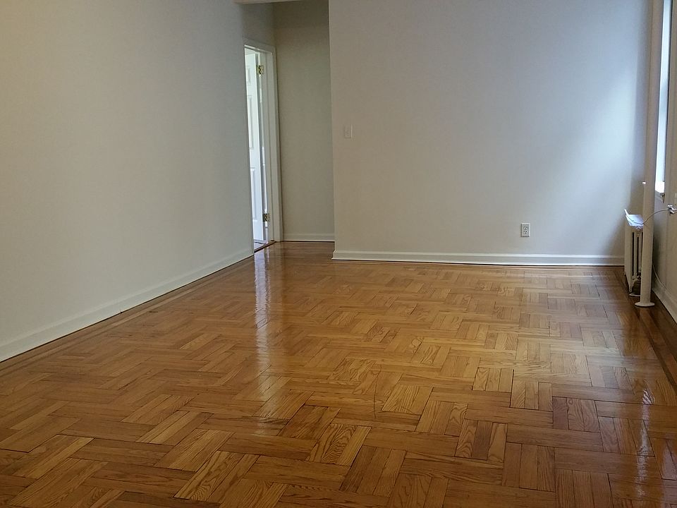 1st image of 4315 45th St APT 4J