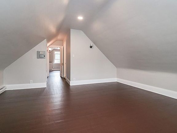 5th image of 3136 Meadowbrook Blvd Unit 3
