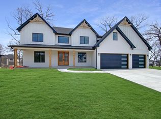 9530 Tall Grass Trl, Saint John, IN 46373
