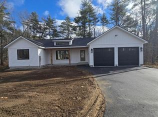 71 Woodlawn St, Winchendon, MA 01475