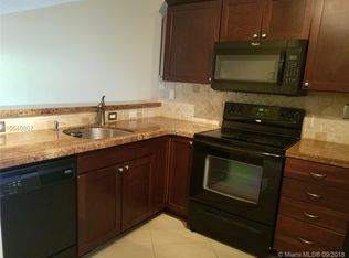 9964 Nob Hill Pl, Fort Lauderdale, FL 33351