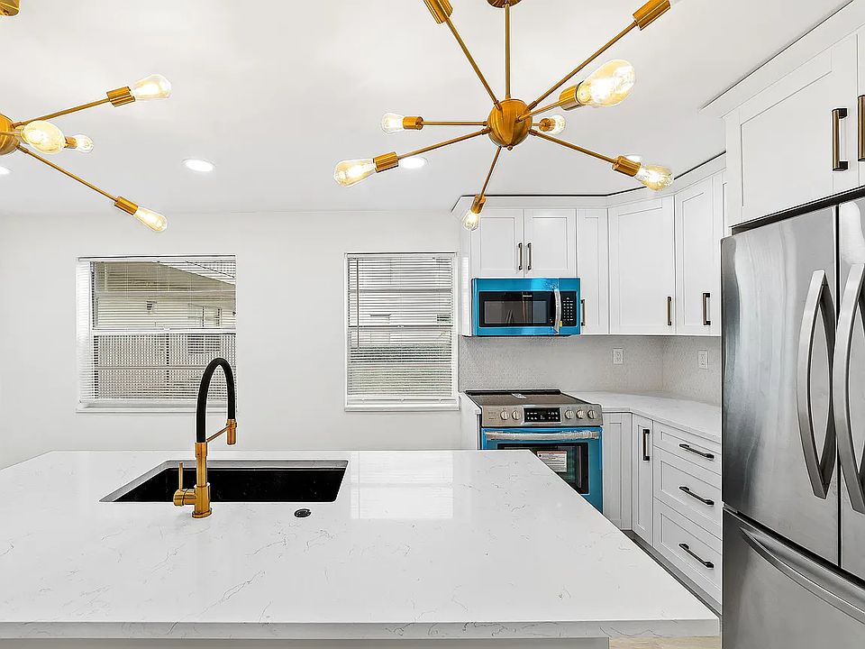 1st image of 689 Normandy Ln #O