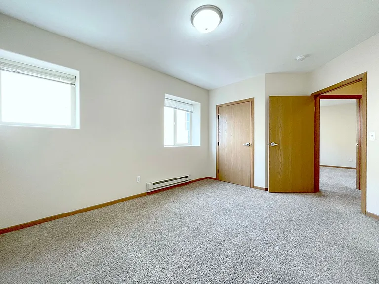 Apartments on Main - Live the Downtown Lifestyle — Photo 17