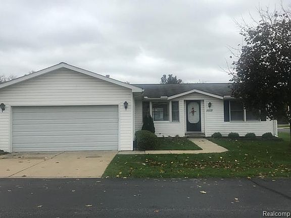 2nd image of 38537 Sycamore Pl Unit 85