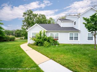 1311 Waters Edge Dr, Toms River, NJ 08753