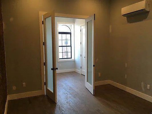 Rented by Yup Realty LLC | media 18