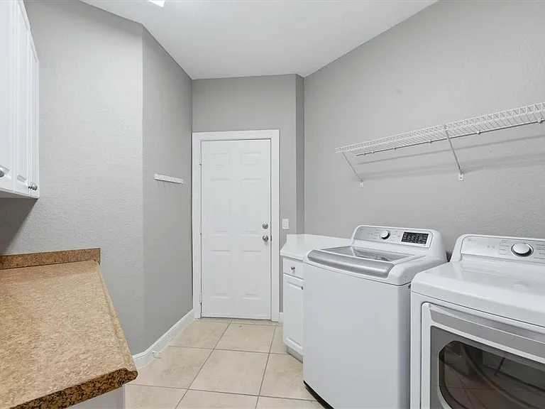 5514 46th Ct W — Photo 28