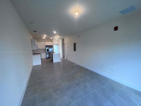 4th image of 8001 NW 41st St #410
