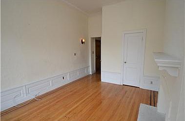 3rd image of 186 New York Ave APT 1A