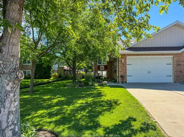 176 Bennie Ave, Leamington, ON N8H 5L8