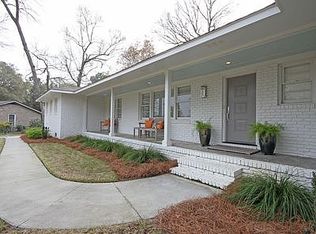 1057 S Shem Dr, Mount Pleasant, SC 29464