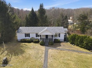 103 S Sterling Rd, South Sterling, PA 18460