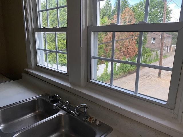 1st image of 5312 Maccorkle Ave SE #1