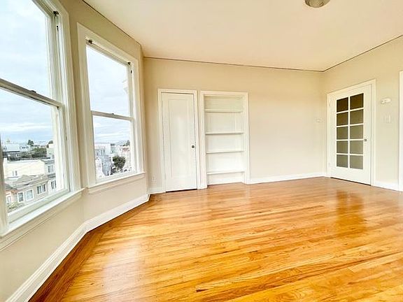 4th image of 2150 Balboa St APT 302