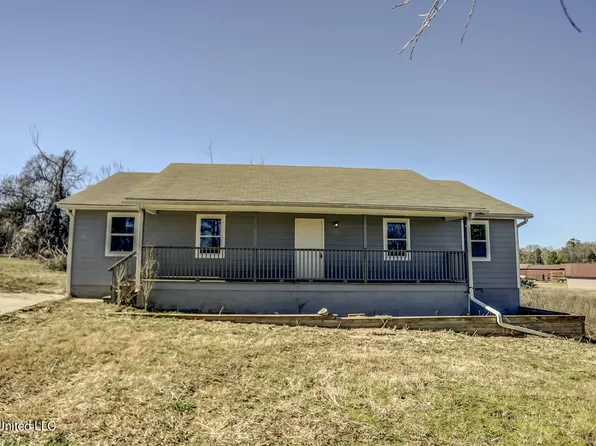 126 Berta Rd, Byhalia, MS 38611