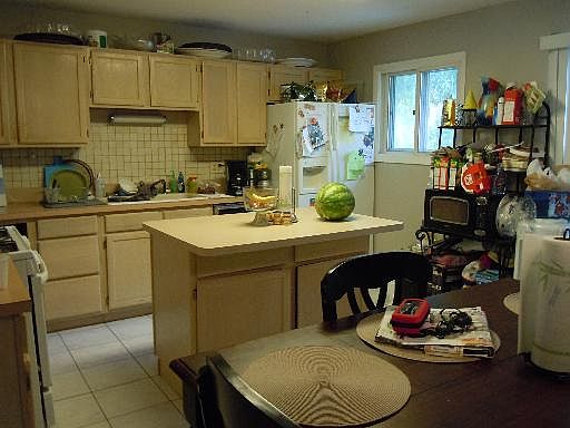 5th image of 15127 Huntington Ct