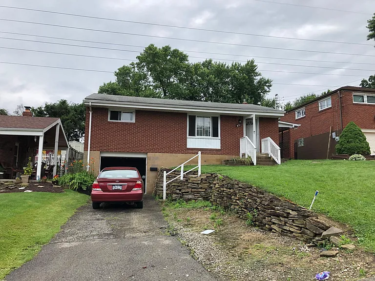 831 Kerry Hill Dr — Photo 15