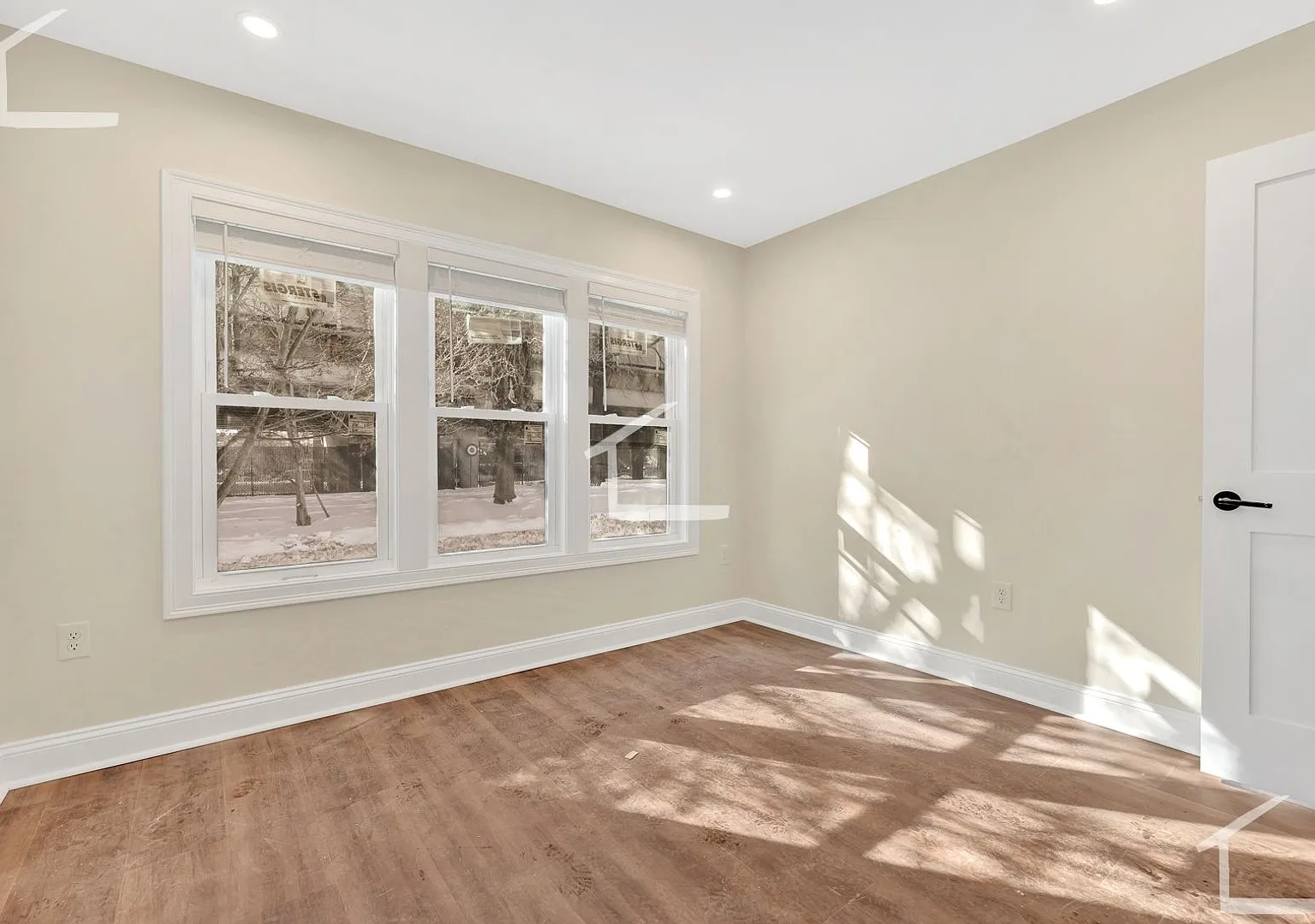 7bed 3bath house in Somerville is now available — Photo 4