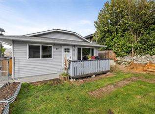 52 Athletic St, Nanaimo, BC V9R 5N6