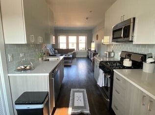 3548 N Racine Ave UNIT 3, Chicago, IL 60657