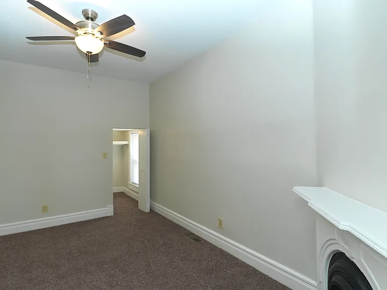 1204 E Broadway #1 — Photo 7