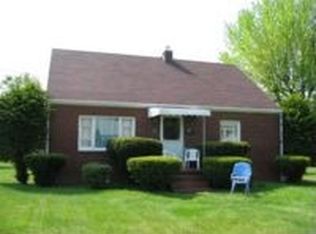 2556 Virginia Dr, New Kensington, PA