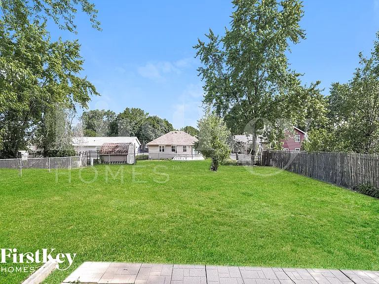 156 Dolores St — Photo 17