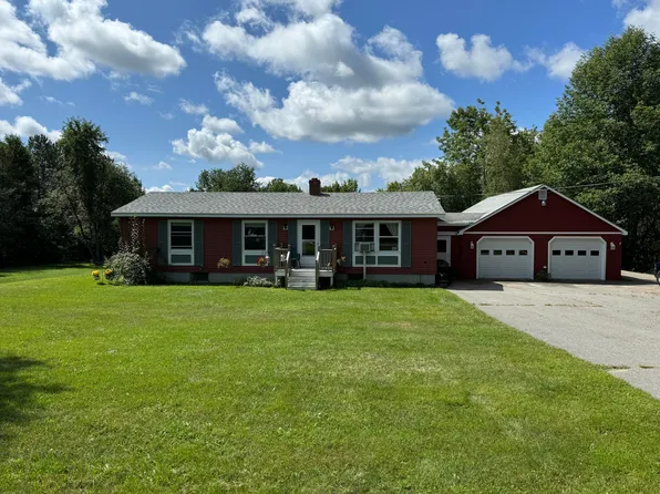 131 Levenseller Road, Holden, ME 04429