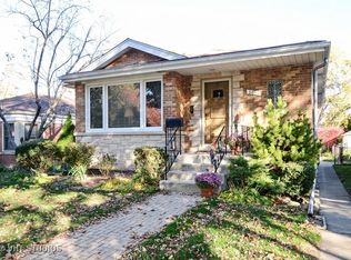 8051 Lowell Ave, Skokie, IL 60076