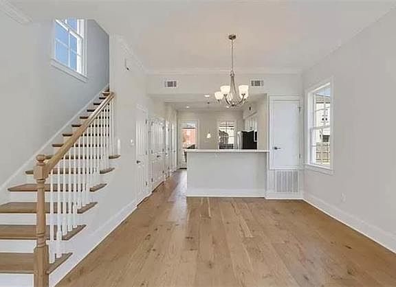 2nd image of 739 Saint Andrew St
