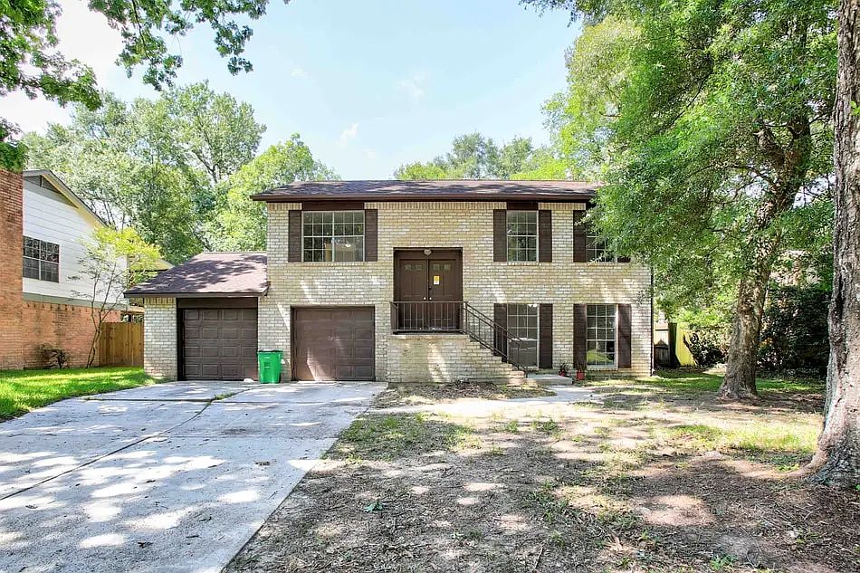 1st image of 2138 River Village Dr