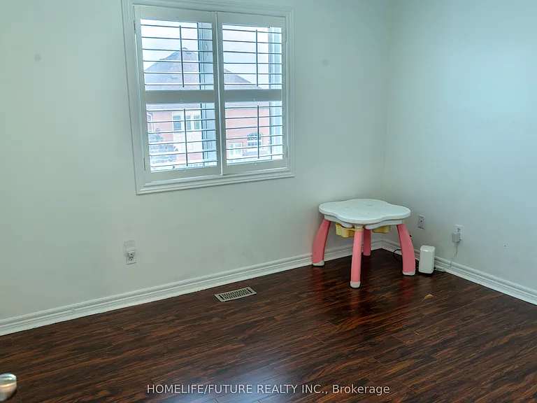 620 Madame St — Photo 16