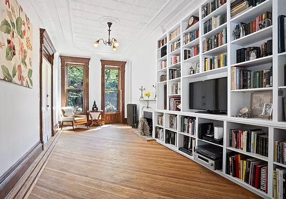 4th image of 459 5th St #1