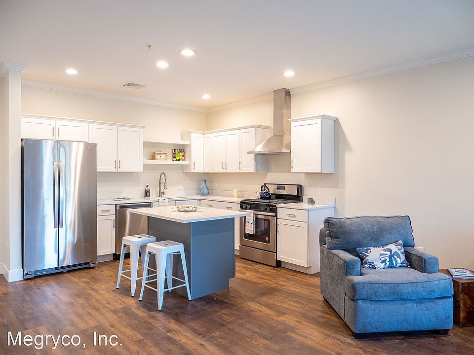 1st image of 84 Obery St #410