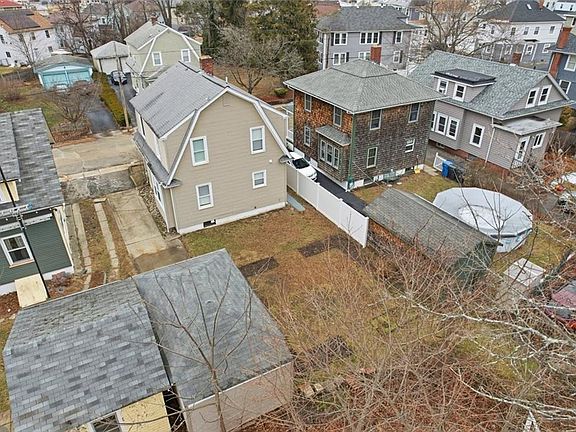3rd image of 29 Malvern Ave