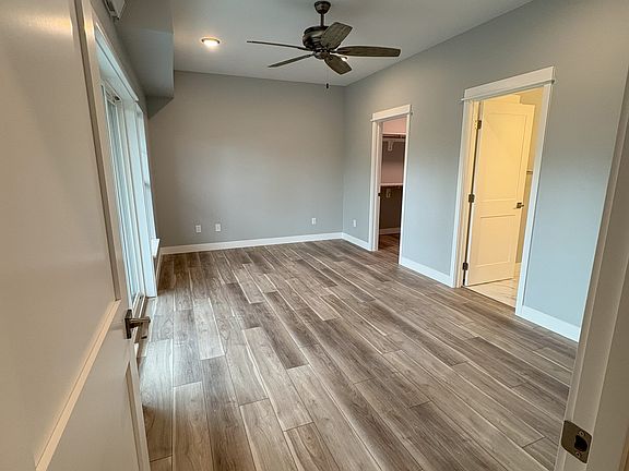 4th image of 3601 Sussex Dr