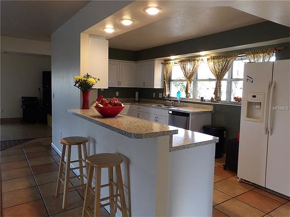 5th image of 5857 Countrywood Dr
