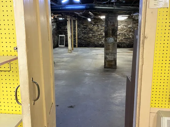 154 Main St #Sf, Great Barrington, MA 01230