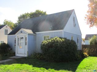 34 Devonshire Rd, Milford, CT 06460