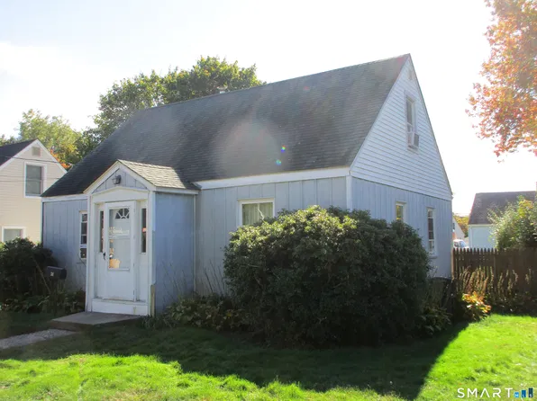 34 Devonshire Road, Milford, CT 06460
