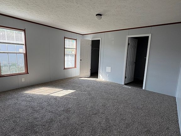 5th image of 1093 Scarlet Oak East 226