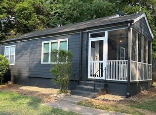 692 Mozley Dr SE, Smyrna, GA 30080