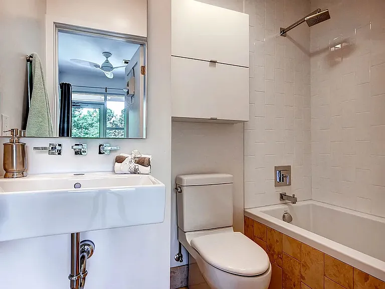 2768 W 22nd Ave — Photo 20